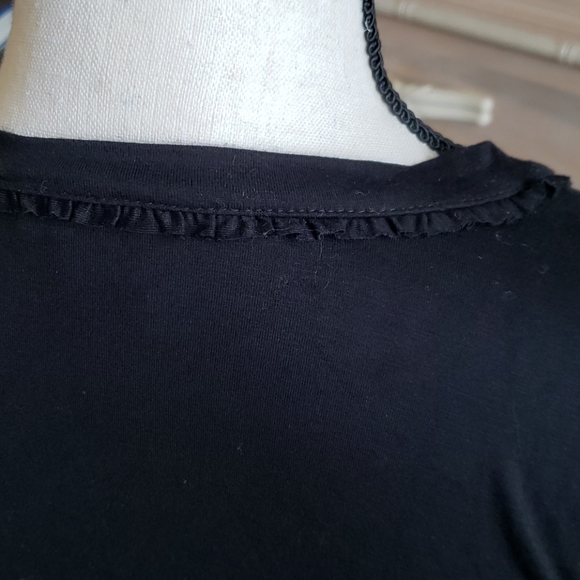 Black Bay Studio Top - Picture 5 of 9